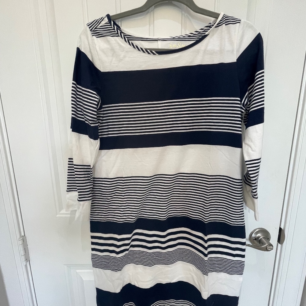 Lilly Pulitzer Dress NWOT Size Medium